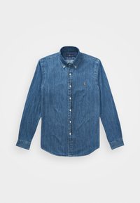 Mörkblå denimskjorta med lång ärm, knäppning med krage, försedd med en liten broderad logga och framknäppning. Slät textur.