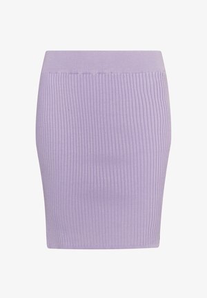 Lila žebrovaná pletená sukně s přiléhavým střihem a elastickým pasem. Hladká textura s vertikálním žebrováním pro strukturovaný vzhled.