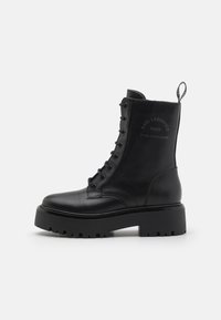 BURLY BIKER HI LACE BOOT - Gležnjače s platformom - black