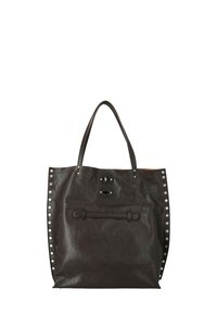 Borsa tote in pelle marrone scuro con borchie lungo i lati e doppi manici superiori. Presenta una chiusura a scatto e un corpo piatto e spazioso.