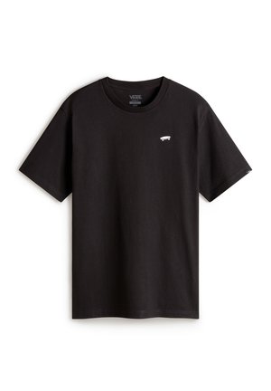Camiseta de algodón negra de cuello redondo con mangas cortas y un pequeño gráfico de skateboard blanco en la parte izquierda del pecho. Diseño simple y casual.