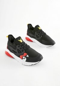 Next POKEMON - Tenisky - black red