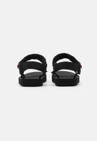 Levi's® TAHOE 2.0 - Sandaler - full black