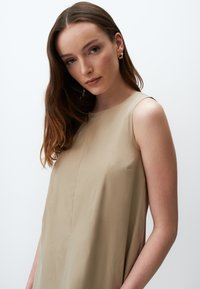 Jimmy Key SLEEVELESS BASIC MINI - Freizeitkleid - dark mink