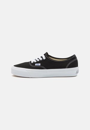 Sneakers laag - black