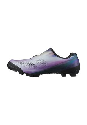 Scarpa da ciclismo con tomaia sfumata viola e blu, perforata per la ventilazione, e suola nera con tacchetti per la presa.