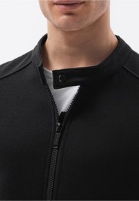 Ombre Felpa con zip - black