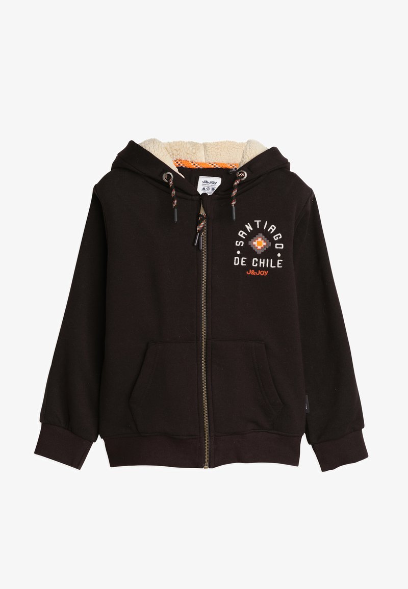 Hoodie noir avec fermeture éclair à l'avant, capuche doublée en fourrure et deux poches avant. Présente un texte blanc et orange "Santiago de Chile" sur la poitrine.