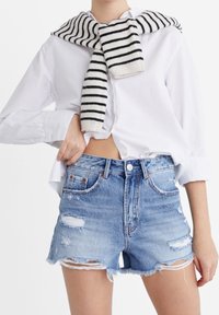 Stradivarius Shorts vaqueros - dark blue