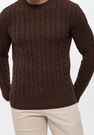 Stickad tröja - dark brown