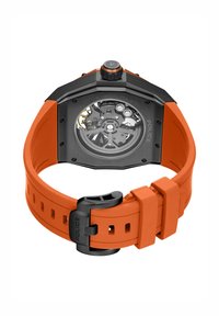 Ura z oranžnim gumijastim paščkom, črnim osemkotnim ohišjem iz nerjavečega jekla, prozornim zadnjim delom, ki razkriva zobnike, in črno zaponko z znamko "POLICE".