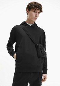 Calvin Klein RELAXED - Felpa con cappuccio - ck black
