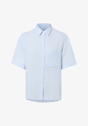 Hellblaues Kurzarmhemd mit Knopfleiste, Kragen und einer Brusttasche, auf weißem Hintergrund dargestellt.