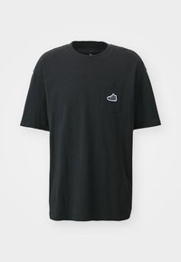 TEE PATCH UPTEMPO - Camiseta estampada - black