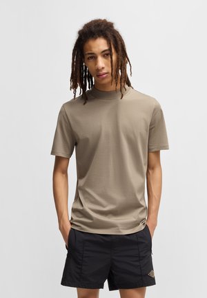 DIMERSOM - T-shirts - medium brown