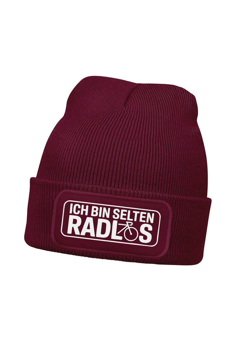 Burgundy knit beanie with a turned-up cuff featuring a white rectangular patch. Text reads "ICH BIN SELTEN RADLOS," with a bicycle icon.