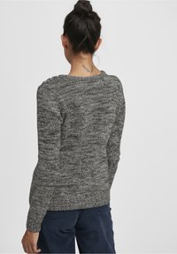 Oxmo Strickpullover - mottled dark grey