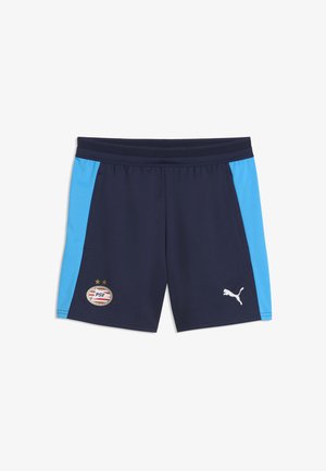 Marineblå sportsshorts med lyseblå sidepaneler, PSV fodboldklubs mærke på venstre ben og hvid Puma-logo på højre ben.