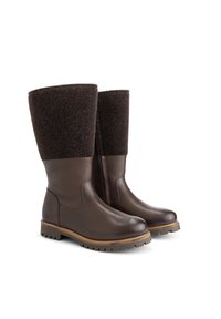 Een paar donkerbruine leren laarzen met een gestructureerde stofschacht en robuuste rubberen zolen, ontworpen voor koud weer en buitengebruik.