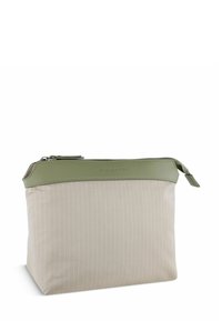 Borsa cosmetica a fantasia beige con zip in pelle verde nella parte superiore e un piccolo manico a cerchio verde. Tessuto testurizzato con design a spina di pesce.