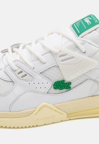 Lacoste Sport LT 125  - Športni copati - white/light yellow