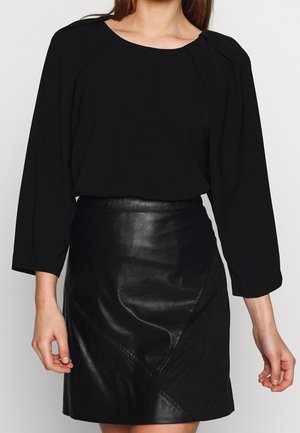 Bluse - black