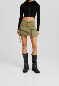 Bershka Kofta - black