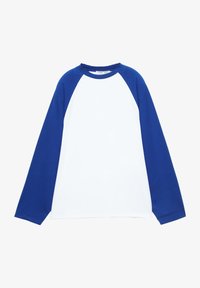 Unselected, light blue