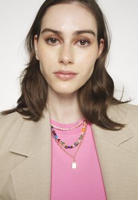 Minimum AARHUSI - T-shirt básica - sachet pink