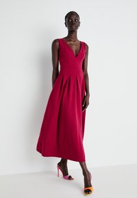 VILA VIWELLY DEEP V NECK ANCLE DRESS - Haljina od žerseja - beet red