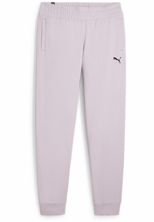 Jasnofioletowe dresy Puma z elastyczną gumą w pasie, bocznymi kieszeniami i logo Puma na prawej udzie, zwężana nogawka.