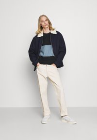 Jack & Jones JCOSHAWN CREW NECK  - Camisola - navy blazer
