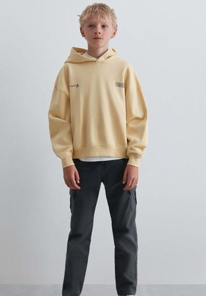 Scalpers, SCALPERS SCSTREET HOODIE KIDS - Jersey con capucha - light yellow