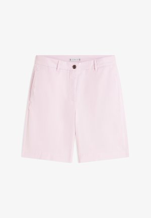 Lichtroze shorts van gladde stof, voorzien van een knoop aan de voorkant, zijzakken en een getailleerde pasvorm. Subtiele stikdetails langs de zoom.