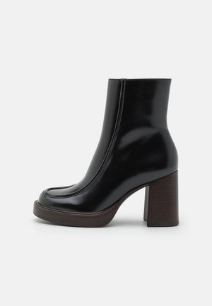 Tamaris High Heel Stiefelette - black