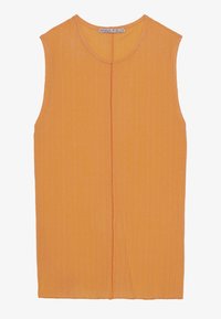 Ärmlös tröja i klar orange, med ribbad textur och rund halsringning. Framsidan har en central sömdetalj.