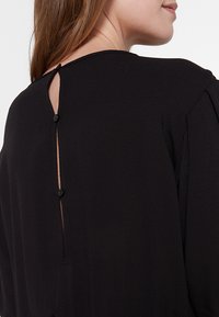 s.Oliver Mono - grey black