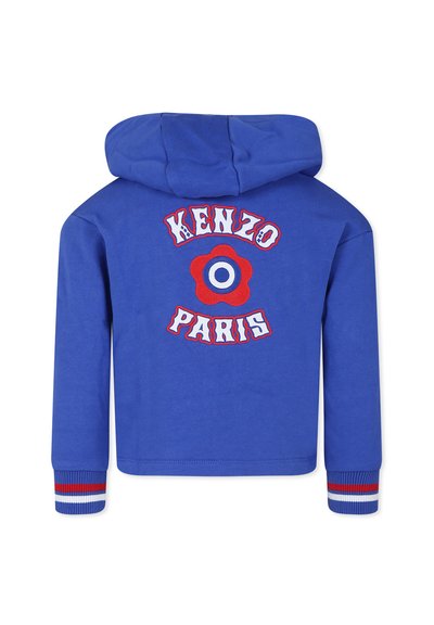 Hoodie bleu avec broderie "KENZO PARIS" et un design de fleur. Poignets côtelés rouge et blanc. Matière en coton doux.