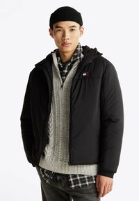 Tommy Jeans - LIGHTWEIGHT HOODED - Giacca invernale - black Immagine in miniatura 1