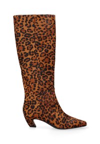 Leopard-print knee-high boots with a sleek shape, made from soft fabric, featuring a pointed toe and a low heel.