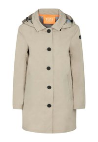Cappotto impermeabile beige con cappuccio, sei bottoni neri sul davanti, tasche laterali e un rivestimento interno arancione. Design minimalista.