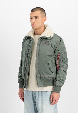 Alpha Industries, B15-3 TT - Bomberjacke - vintage green