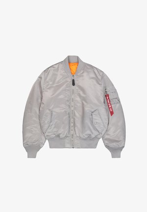 Világosszürke bomberdzseki elülső cipzárral, két patentgombos zsebbel, bordázott mandzsettákkal és röviddel, valamint narancssárga béléléssel.