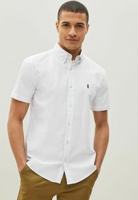 Next - SHORT SLEEVE OXFORD WITH STAG - Camicia - white Immagine in miniatura 1