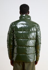 Ellesse TREVANI - Vinterjakke - khaki