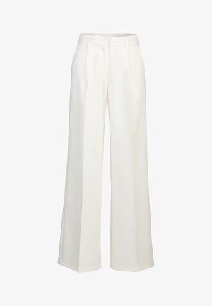White wide-leg trousers made of smooth fabric, featuring a high waist, pleated front, and side pockets. Simple and clean design.