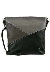 Bolso bandolera en cuero gris oscuro y negro. Diseño diagonal con textura suave. Cuenta con una correa ajustable y un sutil detalle metálico.