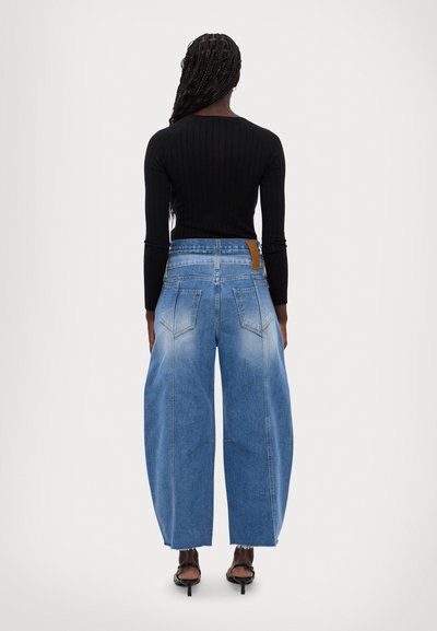ROKH BALLOON SHAPED LAYERED DENIM  - Pernera ancha - lightblue
