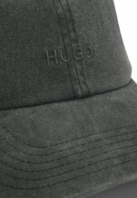 HUGO Cap - black one