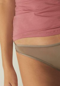 Intimissimi Brasilian Ultralight - String - braun walnut brown